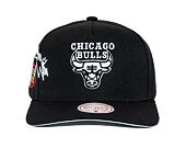 Kšiltovka Mitchell & Ness - NBA Born To Win Pro Snapback - Chicago Bulls - Black