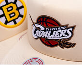 Mitchell & Ness - Evergreen Trucker HWC - NBA - Cleveland Cavaliers - Off White