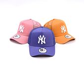 Kšiltovka New Era - MLB Essential 9FORTY Trucker - NY Yankees - Blue