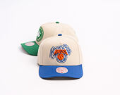 Cap Mitchell & Ness - Off Tilted - NBA - New York Knicks - Off White