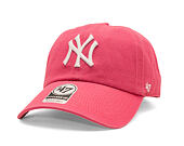 '47 Brand New York Yankees Clean Up Berry Strapback Cap