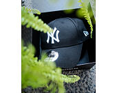 New Era 9FORTY League Basic New York Yankees Strapback Black / Optic White Cap