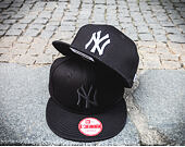 New Era 9FIFTY MLB New York Yankees Snapback Black / Optic White Cap