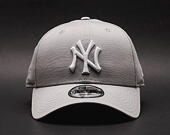New Era 9FORTY MLB League Basic New York Yankees Strapback Grey / White Cap