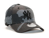 New Era 9FORTY MLB League Essential New York Yankees Strapback Moonland Camo / Black Cap