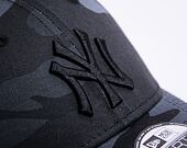 New Era 9FORTY MLB League Essential New York Yankees Strapback Moonland Camo / Black Cap