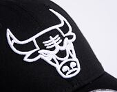 New Era 9FORTY NBA Essential outline Chicago Bulls Strapback Black Cap