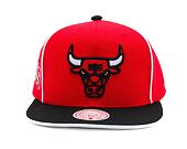 Kšiltovka Mitchell & Ness - Chicago Bulls - Pipe Snapback - Red