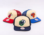 Kšiltovka Mitchell & Ness - NBA Vintage Block Trucker HWC - Dallas Mavericks - Cream